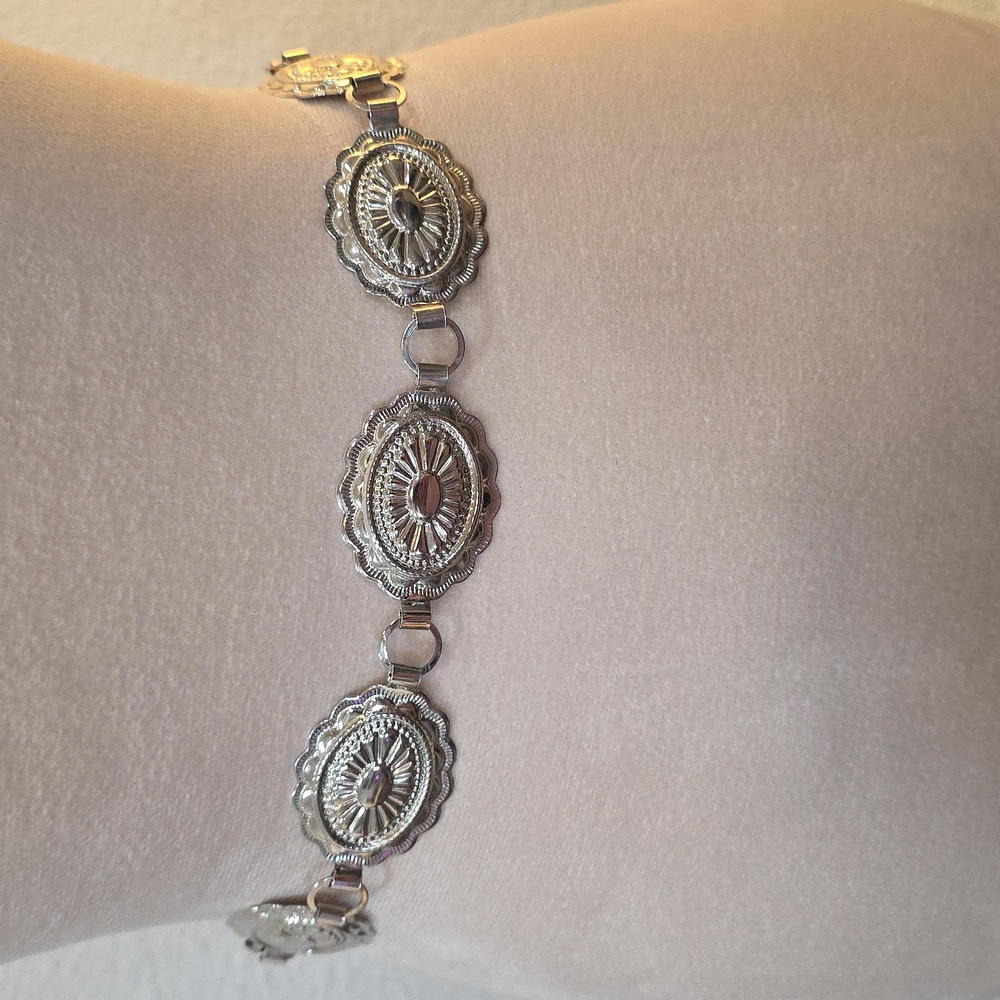 Vintage WesternWestern Metal Oval Concho Chain Belt 37" - Picture 4 of 4